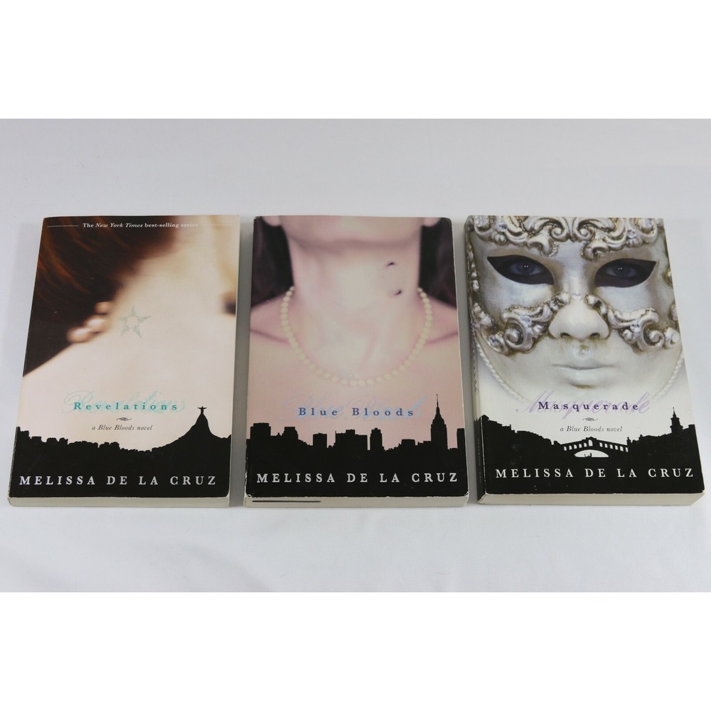 Blue Bloods Book Lot Melissa de la Cruz Masquerade Revelations Paperback YA 3pk